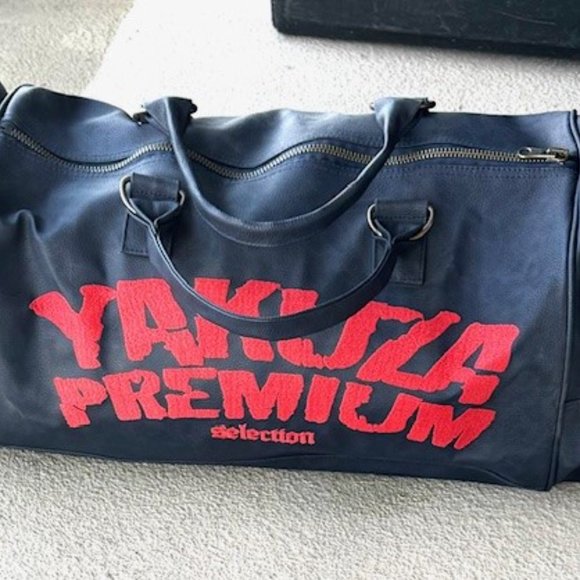 Yakuza Premium Selection Sports Gym Bag New - Picture 8 of 9
